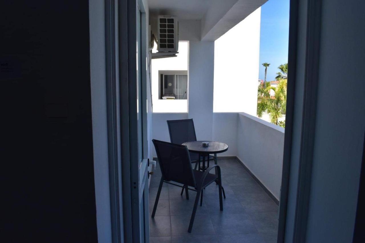 פרוטאראס Maria Holiday Apartments מראה חיצוני תמונה