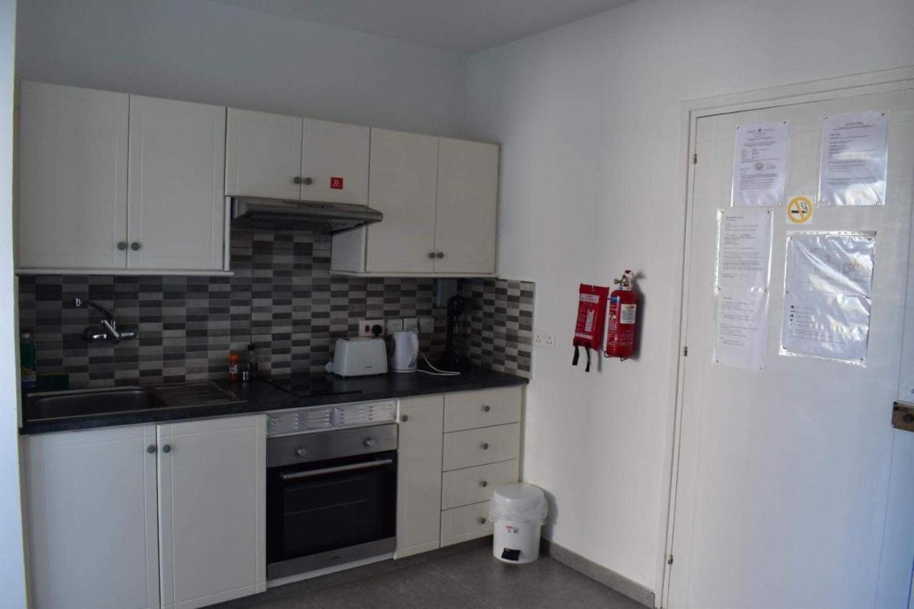 פרוטאראס Maria Holiday Apartments מראה חיצוני תמונה